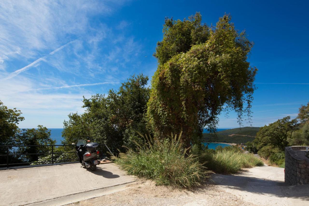 Metaxi Suits Gasthof 3*